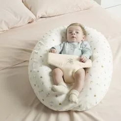 Jané Cuscino Maternità E Allattamento Multifunzionale Con Sdraietta Per Neonato 13 Jané Cuscino Maternità E Allattamento Multifunzionale Con Sdraietta Per Neonato -Negozio al dettaglio CYBEX GOLD 0081184 jane cuscino maternita e allattamento multifunzionale con sdraietta per neonato